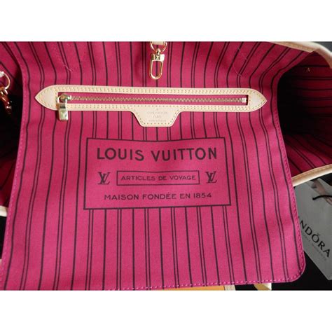 maison fondee 1854 louis vuitton
